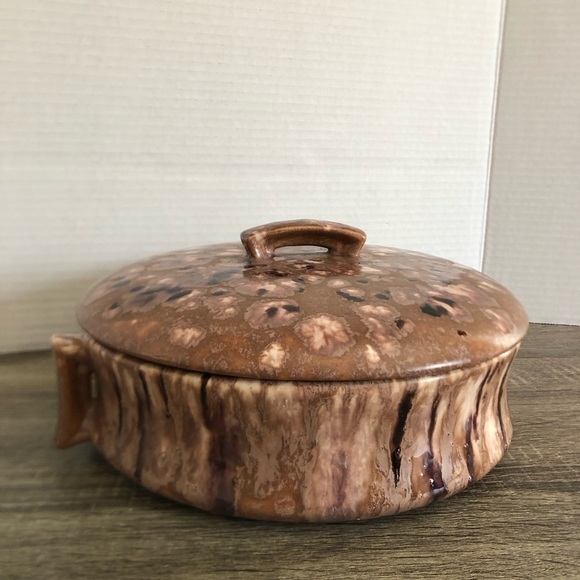 Vtg Ceramic Lidded Casserole Dish - Picture 6 of 16